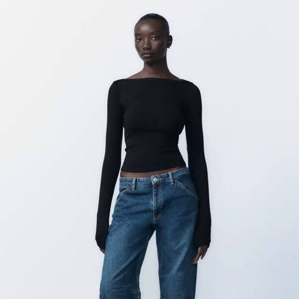 Zara Women's Crop Ribbed Knit Sweater in Black Size SMALL